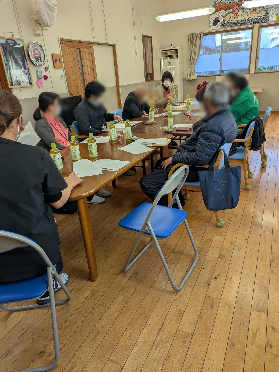 運営推進会議にて地域の方々と議論